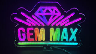 【お客様の声】株式会社ジェムマックス様｜アイデアを形に！カプセルトイを虹色ネオンで彩り🌈